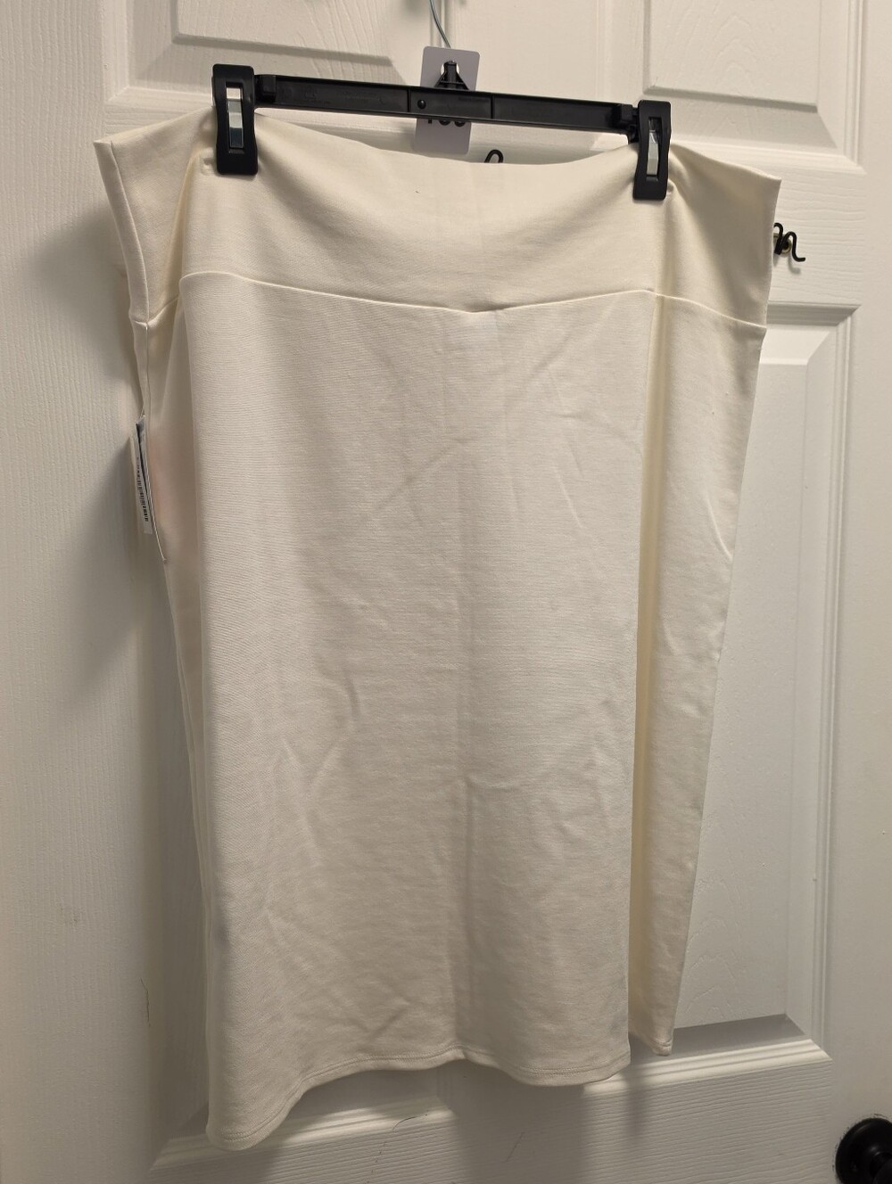 NWT Lularoe 3x Cream Women's Pencil Skirt